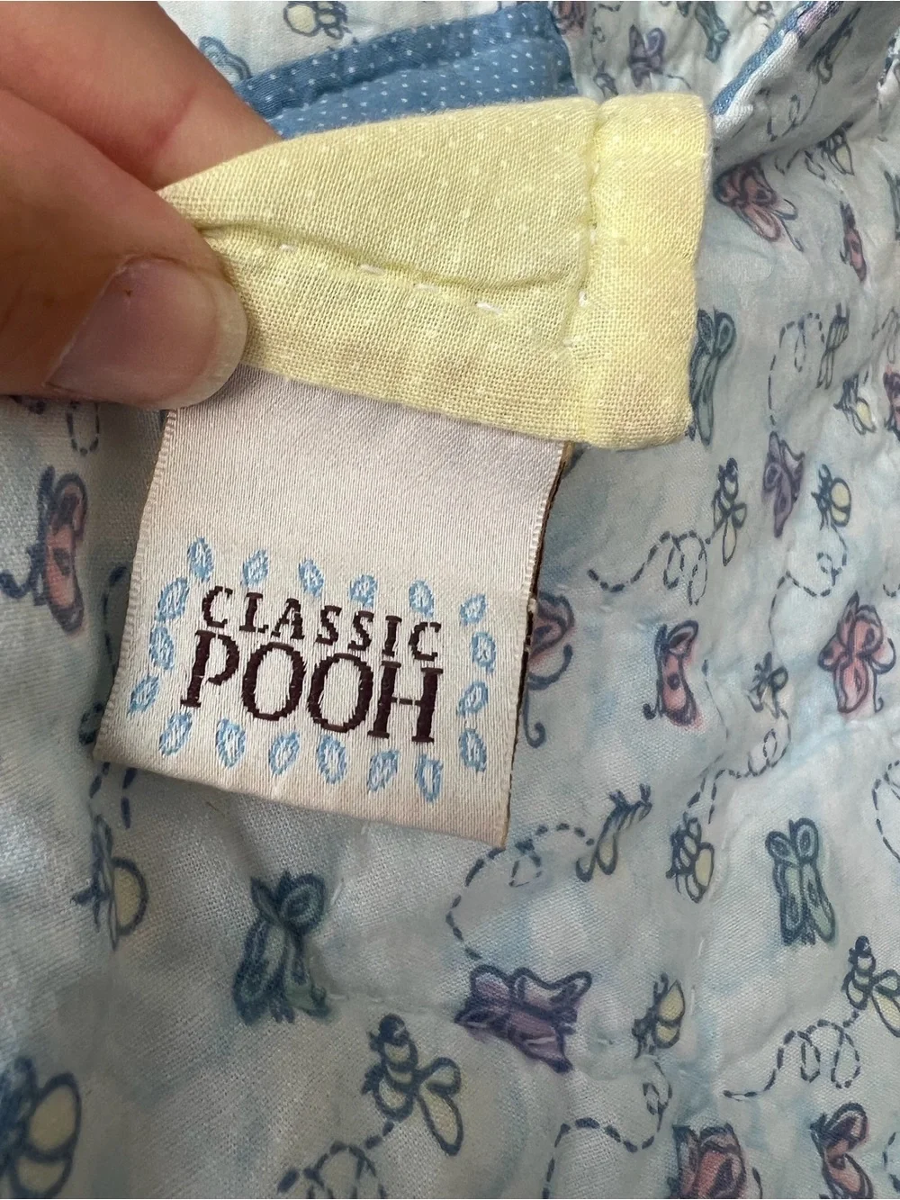Classic style Winnie-the-Pooh Baby Quilt in Pastel Blue and Yellow